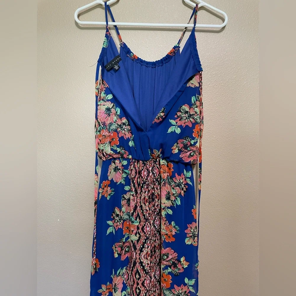 City Studio Blue & Red Floral Long Summer Beach Vacation Maxi Dress - Picture 5 of 7